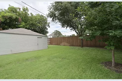 2226 Carnes Street, Dallas, TX 75208 - Photo 38