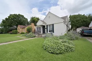 2226 Carnes St, Dallas, TX 75208 - Photo 6