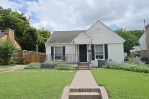 2226 Carnes St, Dallas, TX 75208 - Photo 1