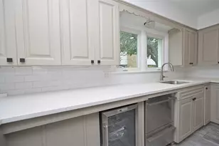 2226 Carnes St, Dallas, TX 75208 - Photo 12