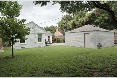 2226 Carnes Street, Dallas, TX 75208 - Photo 40