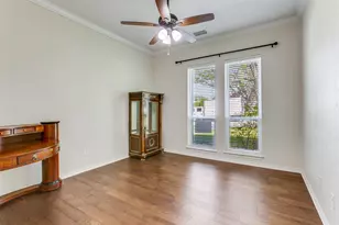 8833 Flint Falls Dr, Dallas, TX 75243 - Photo 16