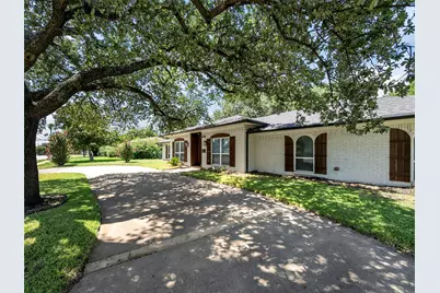 3115 Walnut Hill Lane, Dallas, TX 75229 - Photo 4