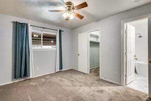 82 E Mountain Creek Dr E, Grand Prairie, TX 75052 - Photo 20