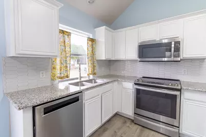 7864 Orland Park Circle, Fort Worth, TX 76137 - Photo 8