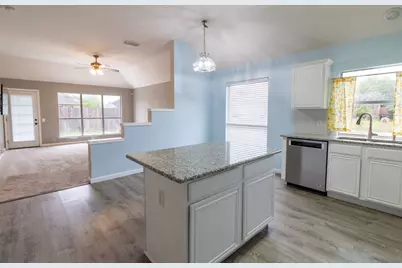 7864 Orland Park Circle, Fort Worth, TX 76137 - Photo 6