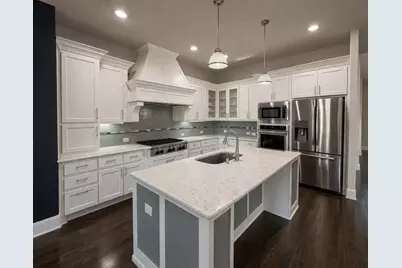 1304 Damsel Caitlyn Drive, Lewisville, TX 75056 - Photo 4