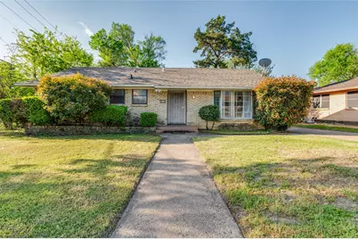 2406 Cliff Teen Court, Dallas, TX 75233 - Photo 2