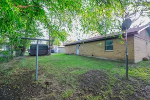 1020 Rosebud Dr, Azle, TX 76020 - Photo 16