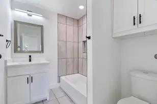 2113 Wright St, Greenville, TX 75401 - Photo 10