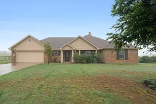 7207 Veal Station Rd, Weatherford, TX 76085 - Photo 1
