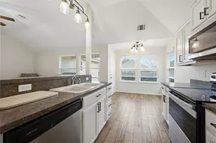 1525 Wickham Dr, Burleson, TX 76028 - Photo 10