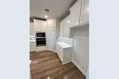 1704 Dunbrook Road, McKinney, TX 75071 - Photo 6