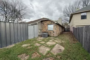 2011 Nectar Dr, Mesquite, TX 75149 - Photo 14
