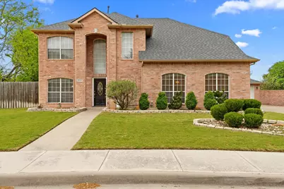 1024 Choke Cherry Lane, Crowley, TX 76036 - Photo 4