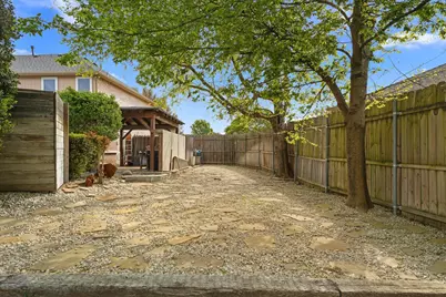 1024 Choke Cherry Lane, Crowley, TX 76036 - Photo 24