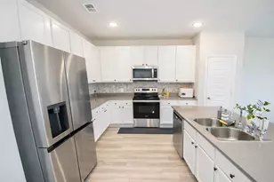 7800 Gangway Dr, Fort Worth, TX 76179 - Photo 4