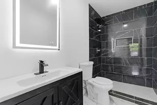 1421 Swiss, Arlington, TX 76010 - Photo 14