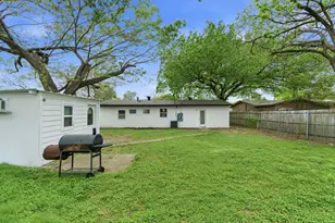 1421 Swiss, Arlington, TX 76010 - Photo 24