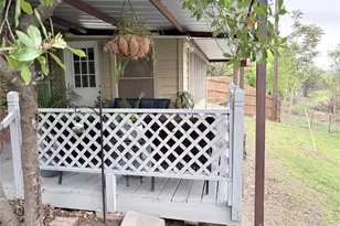 1200 Oak Tree Ln, Weatherford, TX 76086 - Photo 6