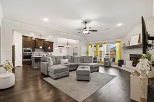 141 Crockett Dr, Waxahachie, TX 75165 - Photo 10