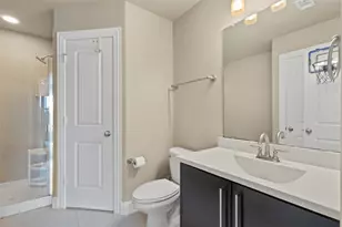 402 San Marcos Dr, Irving, TX 75039 - Photo 22