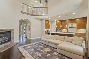 402 San Marcos Dr, Irving, TX 75039 - Photo 8