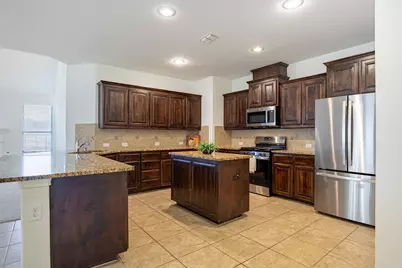 112 Cole Court, Argyle, TX 76226 - Photo 4