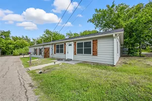 734 Thompson Dr, Lake Dallas, TX 75065 - Photo 2