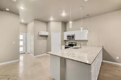 408 W Avenue C, Copperas Cove, TX 76522 - Photo 6