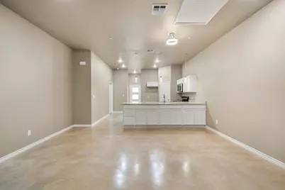 408 W Avenue C, Copperas Cove, TX 76522 - Photo 10