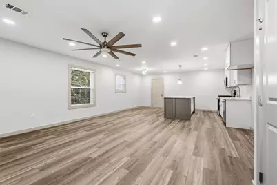 2401 Hillcrest Avenue, Greenville, TX 75402 - Photo 4