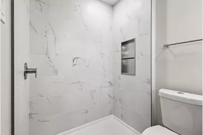 2401 Hillcrest Avenue, Greenville, TX 75402 - Photo 26