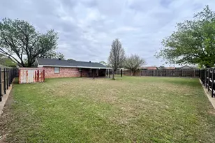 113 Candlestick Dr, Graham, TX 76450 - Photo 26