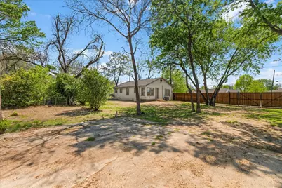 301 Isbell Road, Fort Worth, TX 76114 - Photo 18