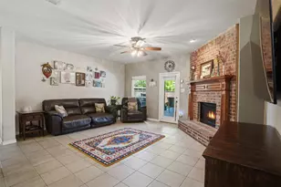 8600 Laughing Waters Tr, McKinney, TX 75070 - Photo 12