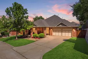 8600 Laughing Waters Tr, McKinney, TX 75070 - Photo 2