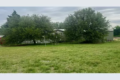 415 Hilltop Trail, New Fairview, TX 76078 - Photo 2
