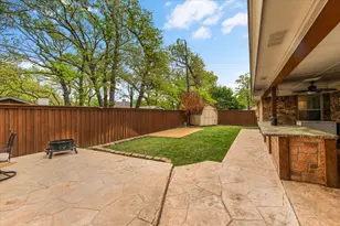 826 Lake Forest Ct, Grapevine, TX 76051 - Photo 34