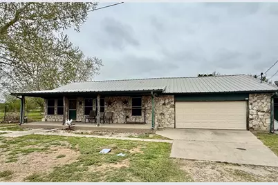 555 S Allen Street, Boyd, TX 76023 - Photo 1