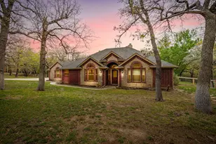 349 Sandpiper Dr, Weatherford, TX 76088 - Photo 1