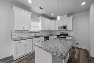 517 E Heron St, Denison, TX 75021 - Photo 4