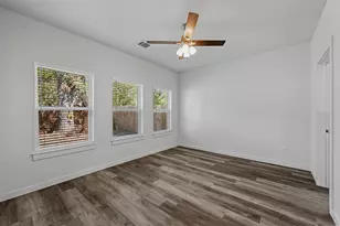 517 E Heron St, Denison, TX 75021 - Photo 10