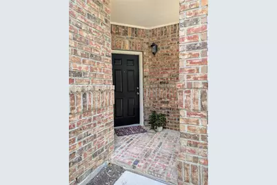 200 Inverness Drive, Lewisville, TX 75067 - Photo 2