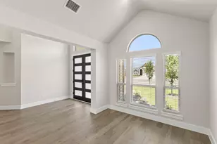 7035 Moss Lake Dr, Grand Prairie, TX 75054 - Photo 6
