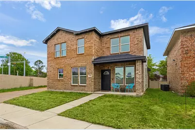 100 Newport Place, Mesquite, TX 75149 - Photo 1