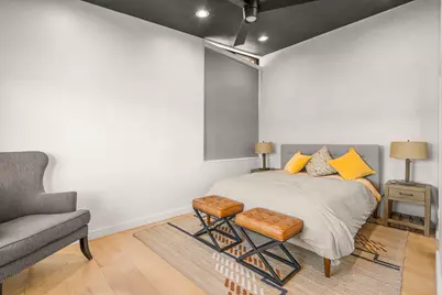 921 N Bailey Avenue, Fort Worth, TX 76107 - Photo 18