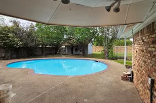 5629 Starlight Dr, Haltom City, TX 76117 - Photo 22