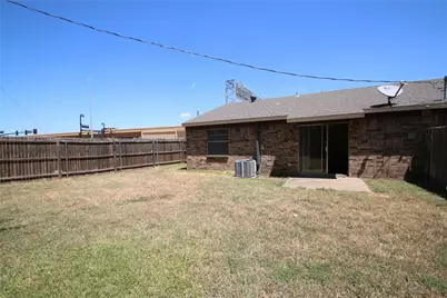 7204 NE Loop 820, North Richland Hills, TX 76180 - Photo 14