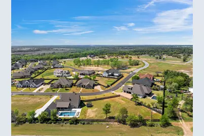 216 Wycliff Drive, China Spring, TX 76633 - Photo 38